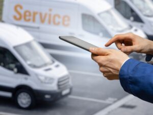 Jaki wpływ ma logistyka na zarządzanie flotą pojazdów?