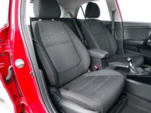 Jak wybrać odpowiednie fotele w samochodzie? Praktyczny poradnik